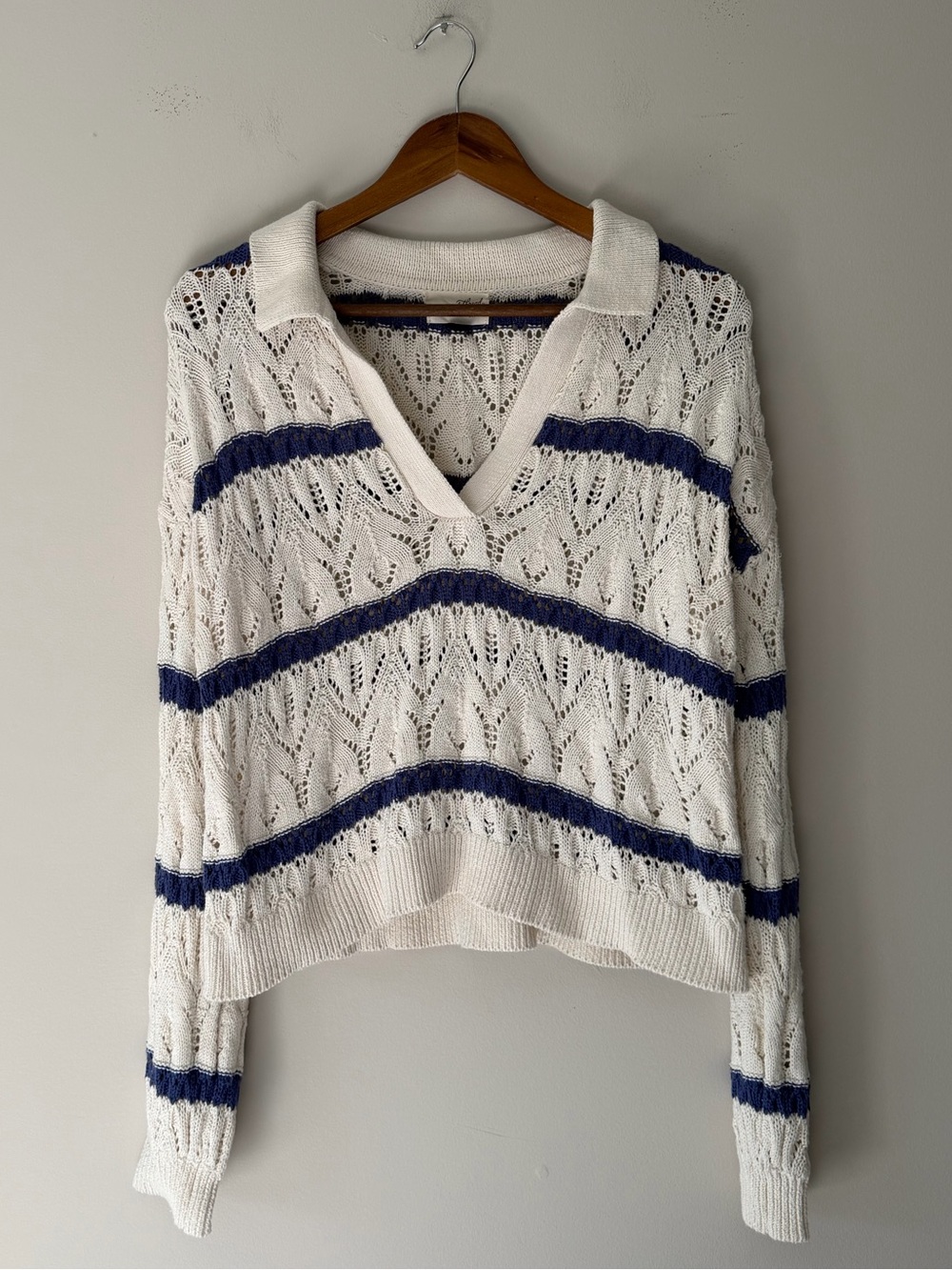 Universal Thread Cream Crochet Open-Knit V-Neck Sweater with Navy Stripes